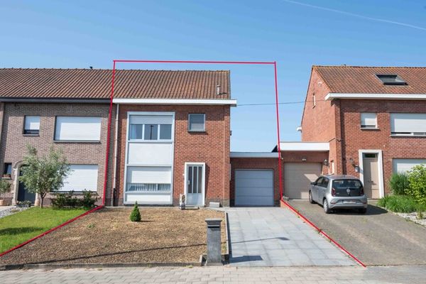 Huis
                                te koop
                                in Harelbeke