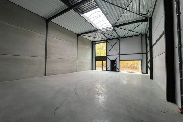 Industrieel te koop / As