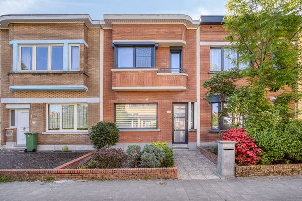 Estate main image