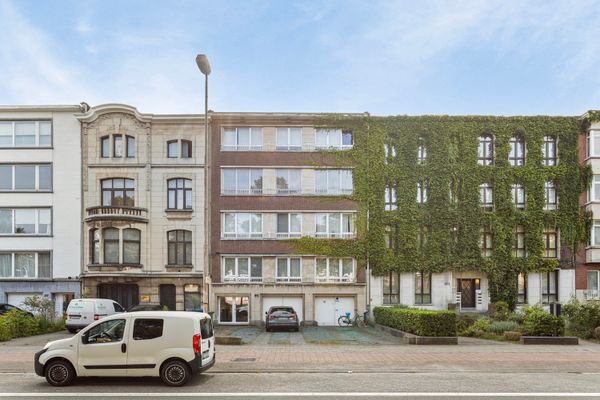 Estate main image