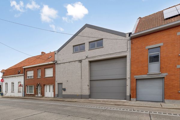 Huis
                                te koop
                                in Moorsele