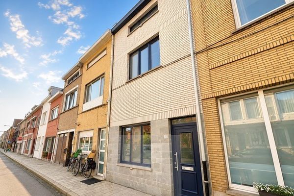 Huis
                                verhuurd
                                in Gentbrugge