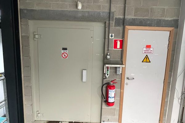 Industrieel te koop / Genk