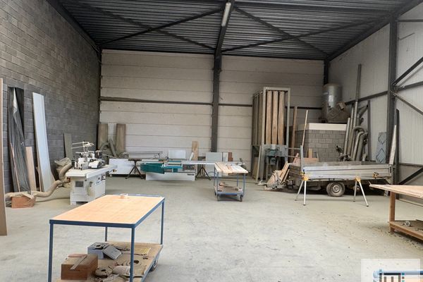 Industrieel te huur / Wellen