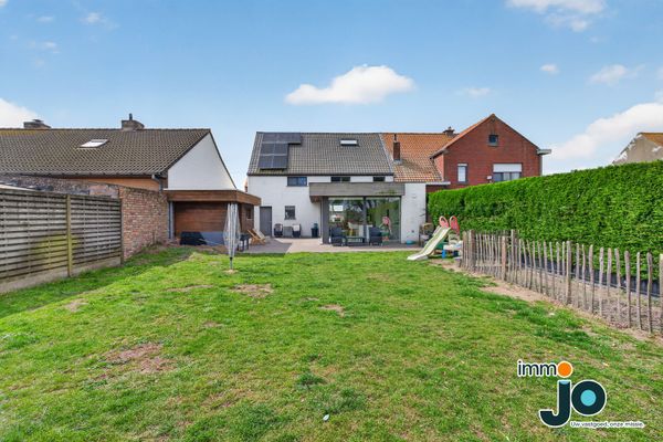 Huis
                                te koop
                                in Koekelare