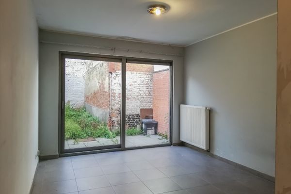 Estate main image