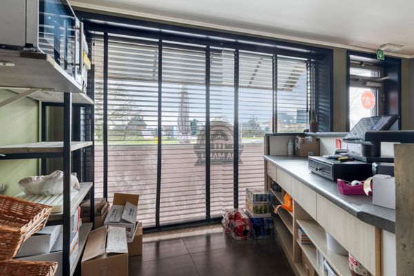 Commercieel te koop / Pelt