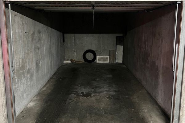 Garage te koop / De Panne