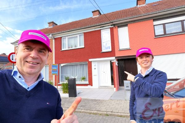 Twee gevelwoning
                            te koop in Bavikhove