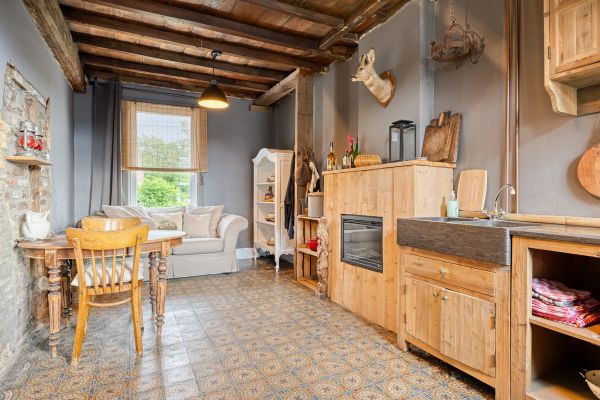Huis te koop / Overboelare