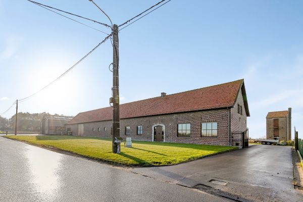 Huis
                                te koop
                                in Zonnebeke