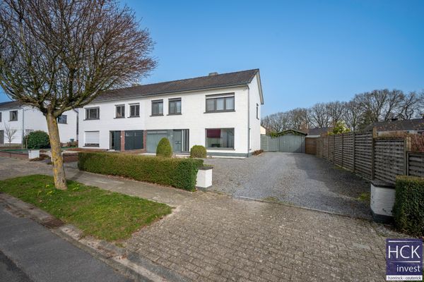 Huis  in Kruishoutem