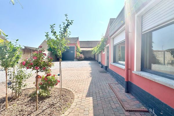 Huis
                            te koop in Harelbeke