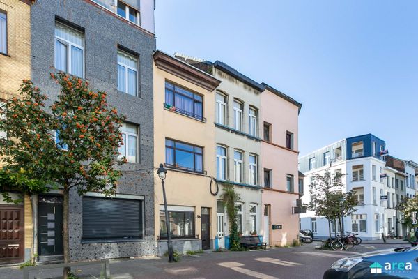 Estate main image