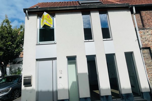 Eengezinswoning
                                te koop in Brugge