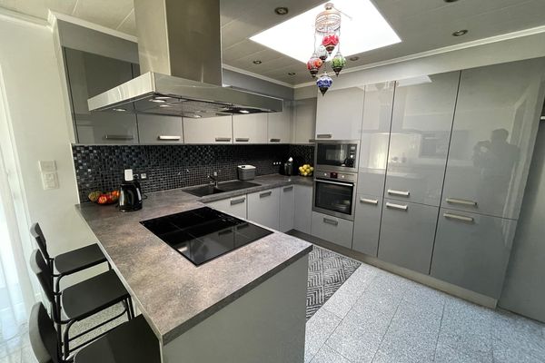 Huis te koop / Genk