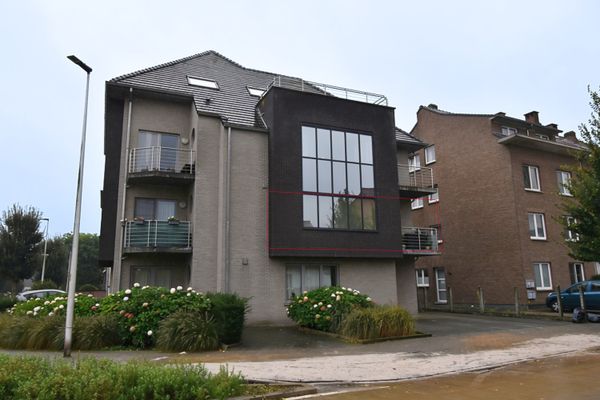 Estate main image
