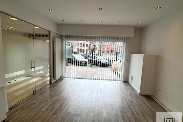 Commercieel te huur / Wellen