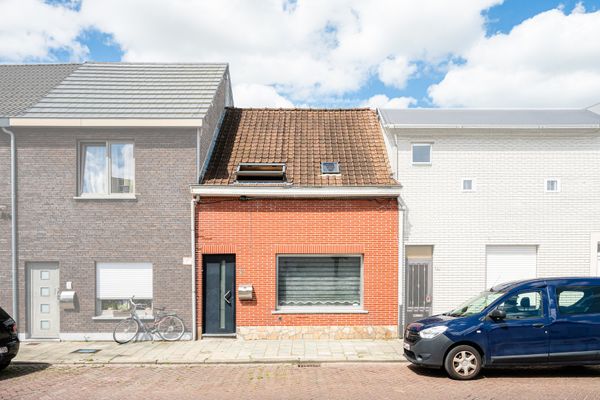 Huis
                                optie koop
                                in Eeklo