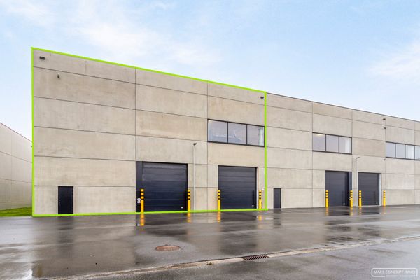 Magazijn
                            verkocht in Waregem