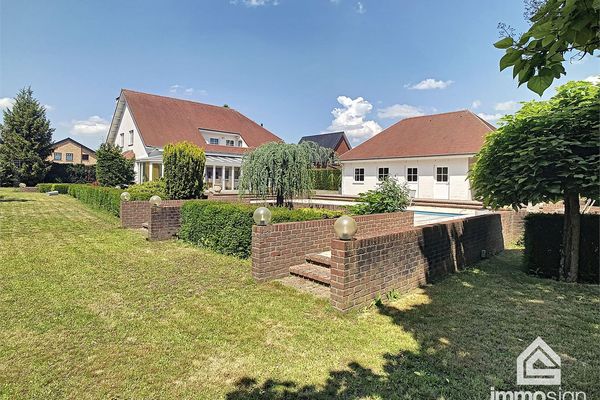 Villa-landhuis
                            te koop in Hamont-Achel