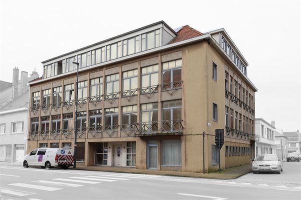 Appartementsgebouw
                            te koop in Oostende