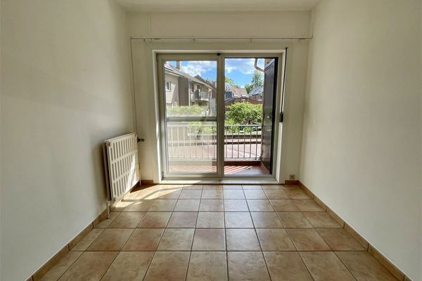 Appartement te huur / Halle