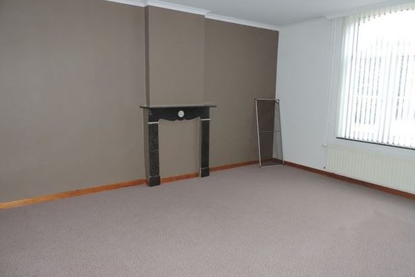 Commercieel verhuurd / Paal