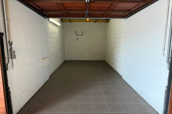 Garage
                            te huur in Nieuwpoort