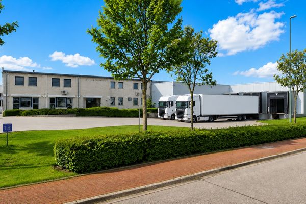 Industrieel te koop / Maasmechelen