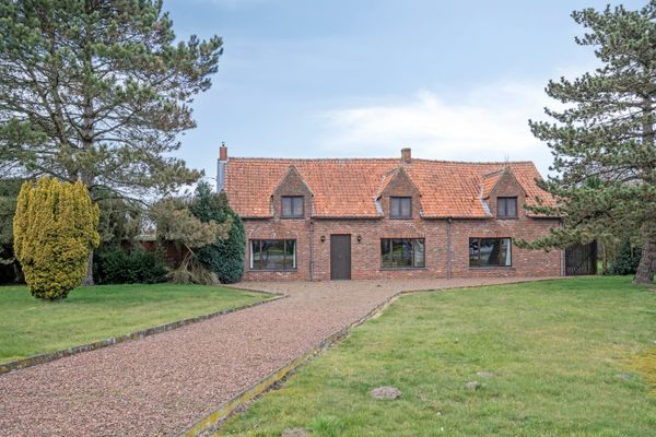 Huis
                                te koop
                                in Berlare