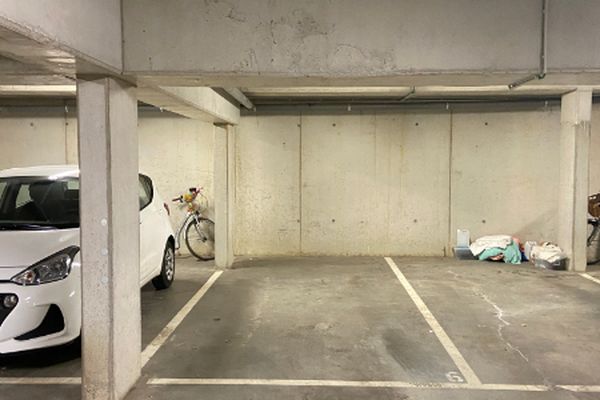 Garage
                            verhuurd in Deurne