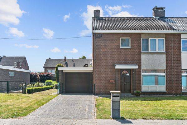 Huis
                            optie koop in Sint-Truiden