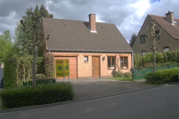 Huis
                            optie koop in Asse
