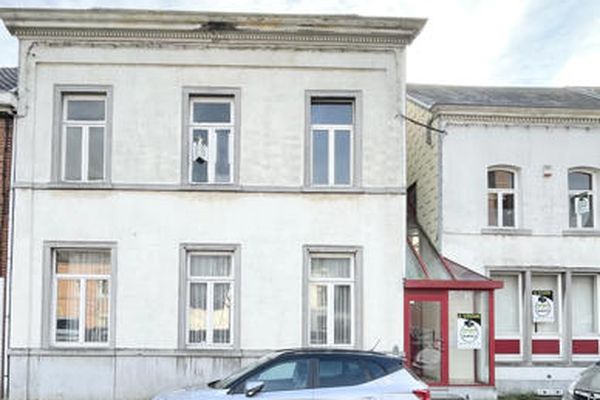 Bureau
                            a vendre in Fayt-lez-Manage