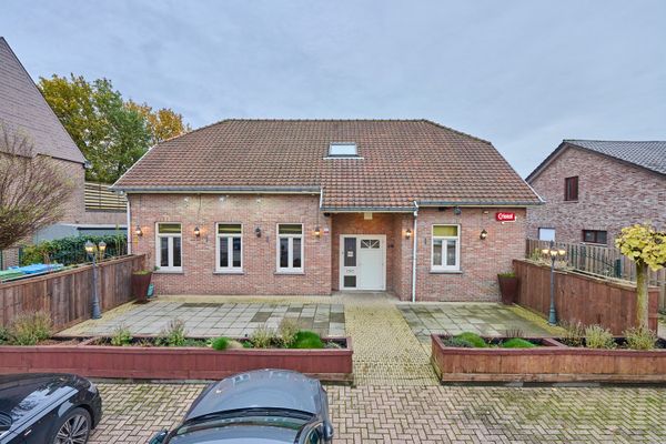 Commercieel
                                te koop
                                in Lommel