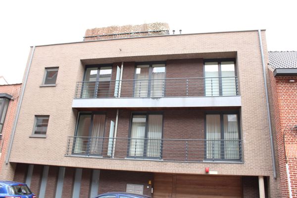 Estate main image
