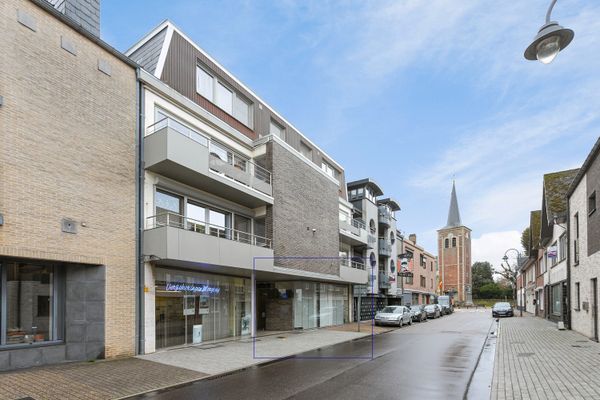 Commercieel
                                verkocht
                                in Neeroeteren