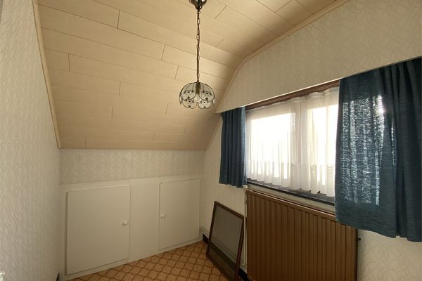 Commercieel verkocht / Paal