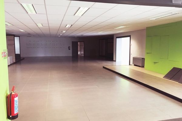 Commercieel verhuurd / Paal