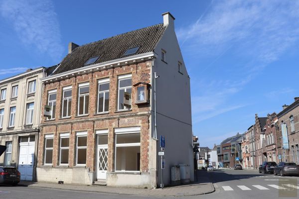 Huis
                                te koop
                                in Oudenaarde
