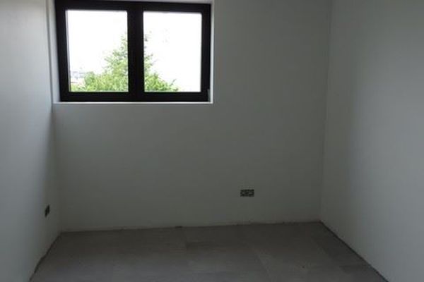 Huis verhuurd / Paal