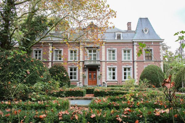 Herenhuis
                            te koop in Alken