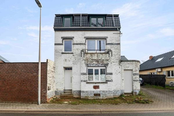 Huis
                            te koop in Bilzen-Hoeselt