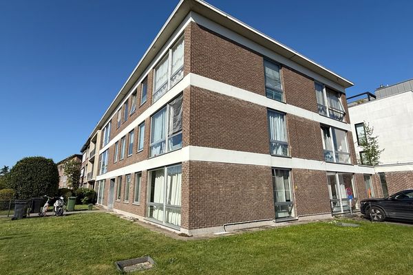 Estate main image