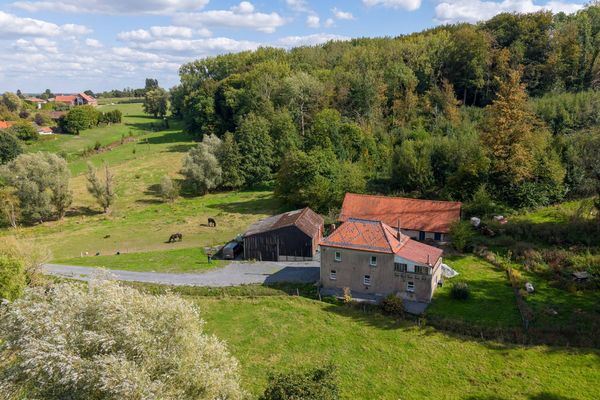 Huis
                            te koop in Elzele