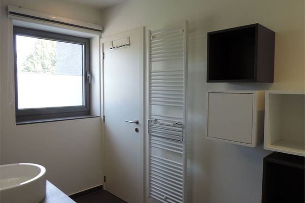 Huis verhuurd / Paal