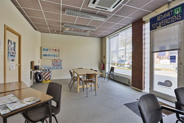 Commercial a louer / Tongres