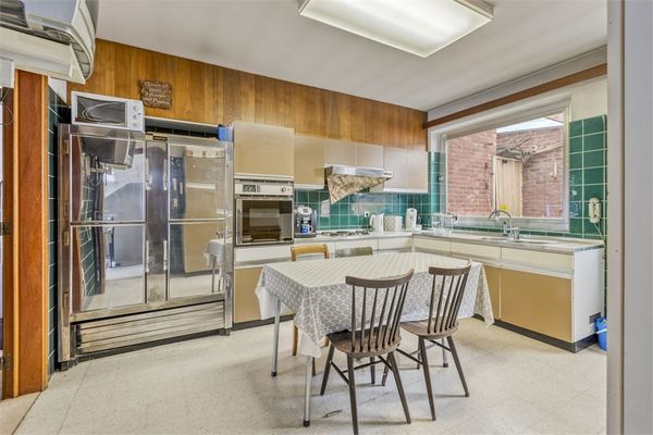 Commercial a vendre / Tongres