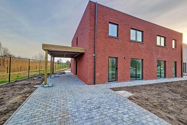Huis
                                verhuurd
                                in Maldegem